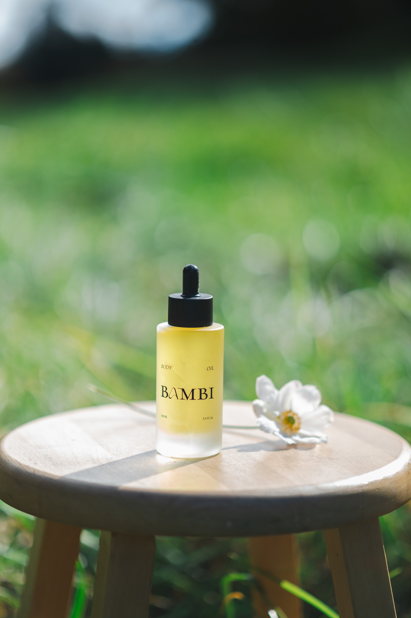 Bambi body oil product shot